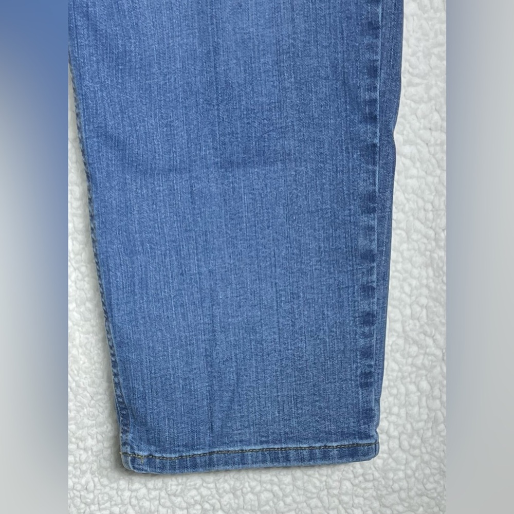 TWO LL Bean Jeans Mens 40x28 Blue BeanFlex Standard Fit Straight Leg Medium Wash - Picture 10 of 15